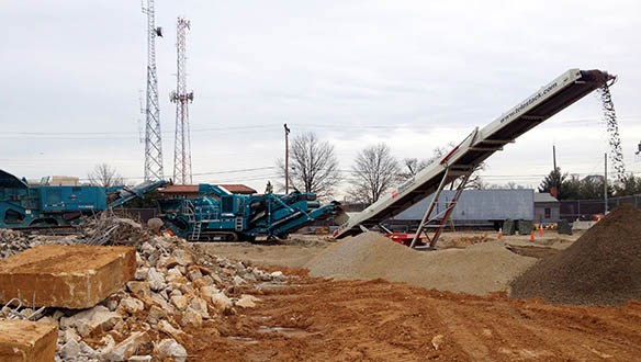 Conveyors Stockpiling 