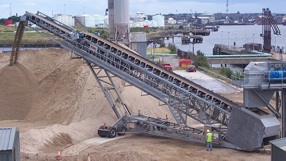 Radial Telescopic Ship Unloader